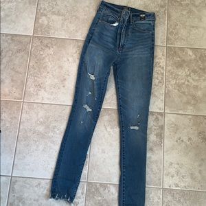 A&F Skinny Jeans 25 short NWT